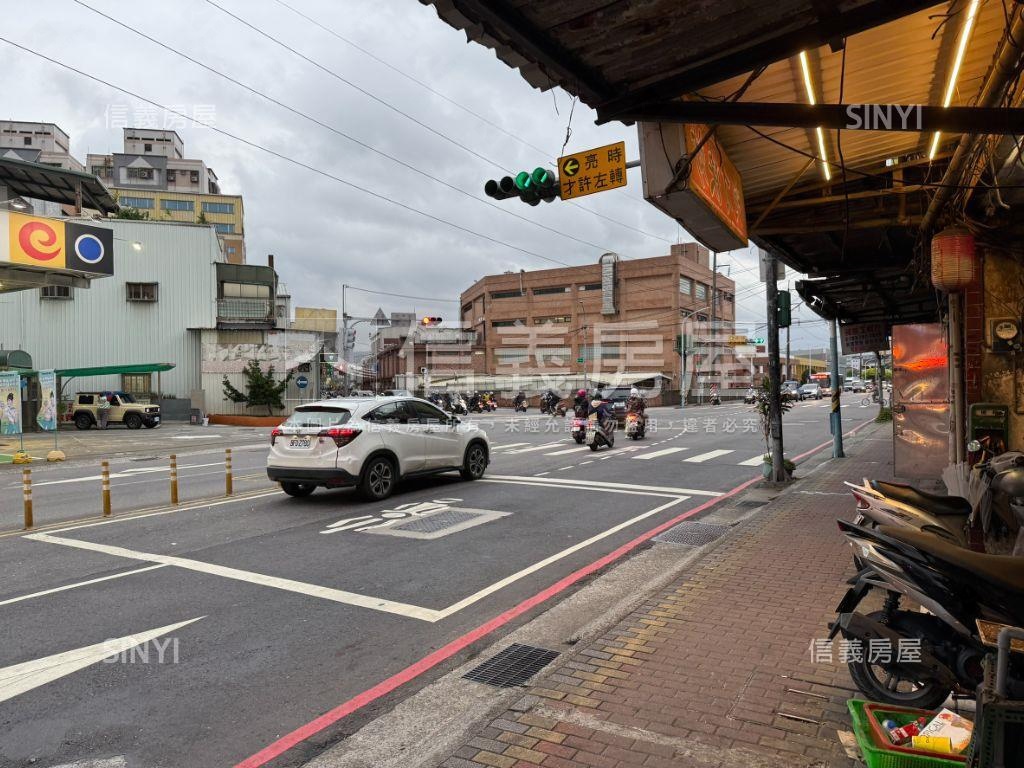 新樹路稀有優質透天房屋室內格局與周邊環境