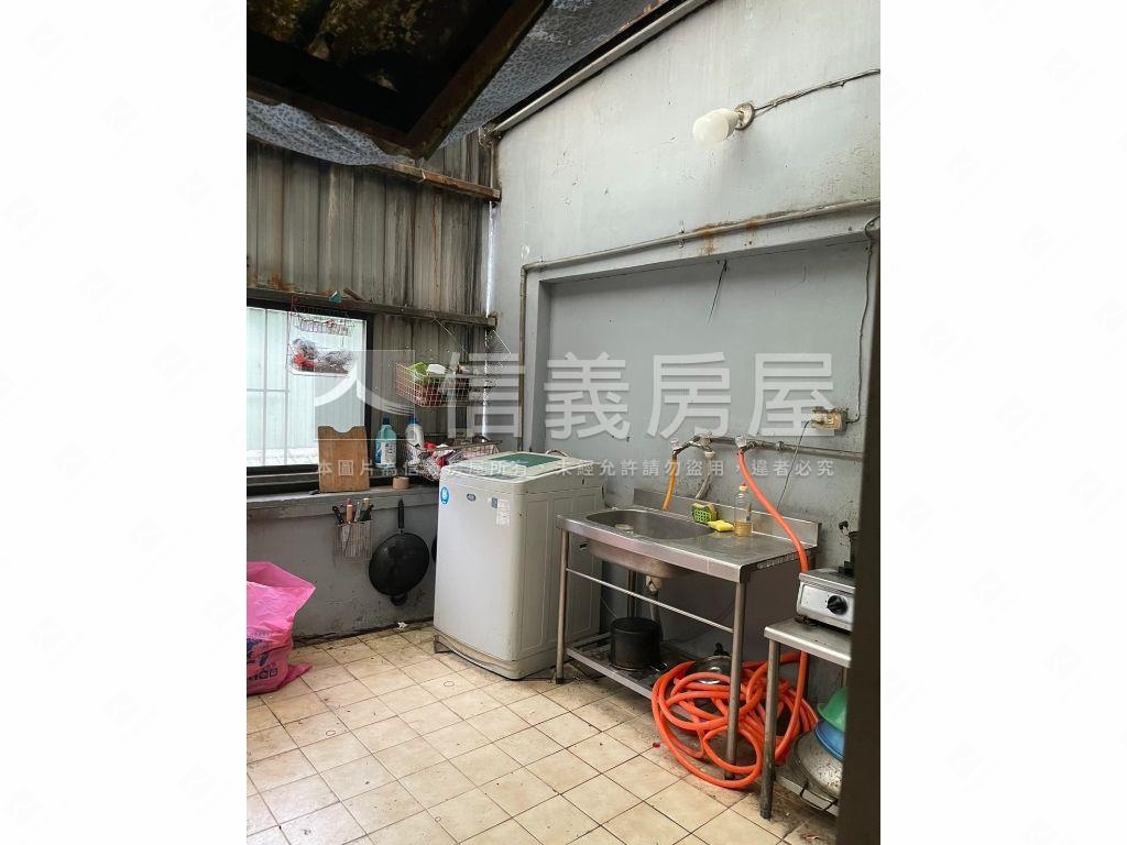 新樹路稀有優質透天房屋室內格局與周邊環境