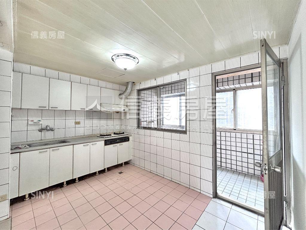 俊國兩房｜輕鬆入主好地段房屋室內格局與周邊環境