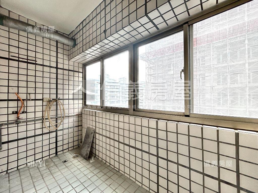 俊國兩房｜輕鬆入主好地段房屋室內格局與周邊環境