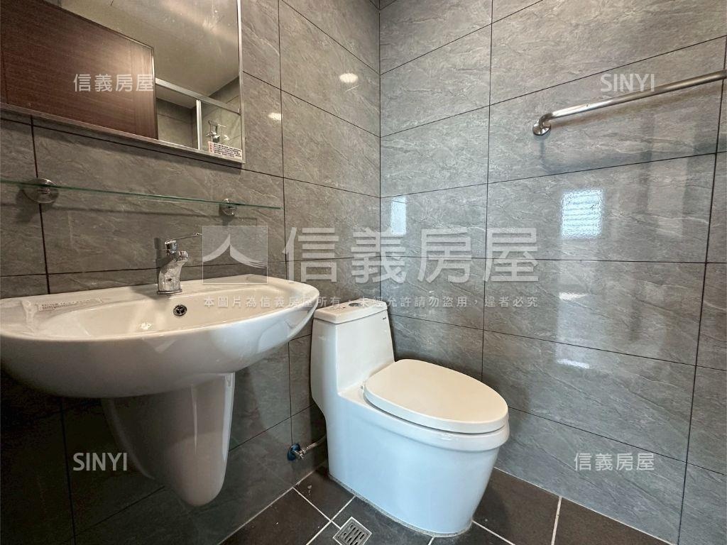 理享城高樓兩房雙衛浴平車房屋室內格局與周邊環境