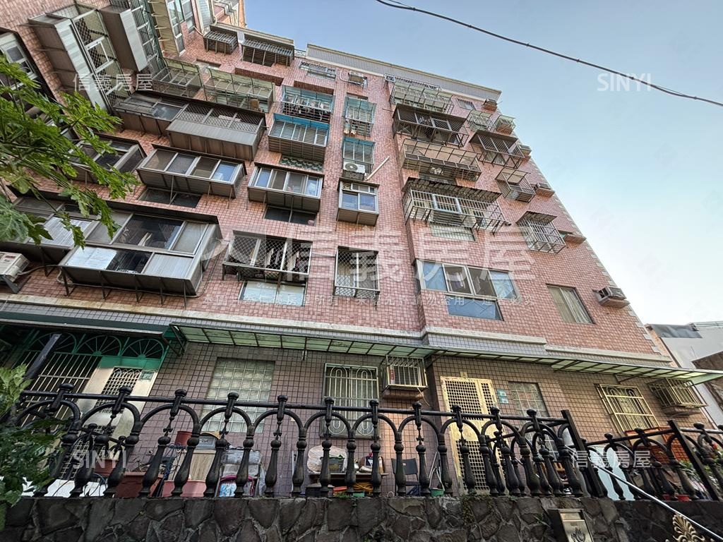 關渡大街一樓庭院戶房屋室內格局與周邊環境