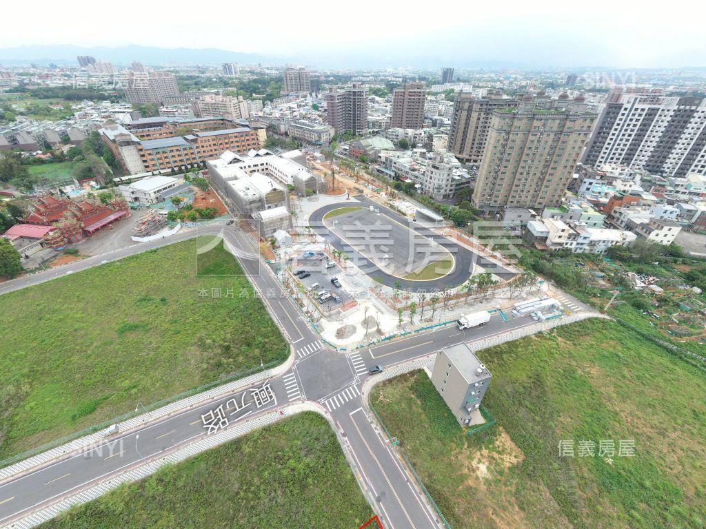 ｜中運段｜公園旁吉售土地房屋室內格局與周邊環境