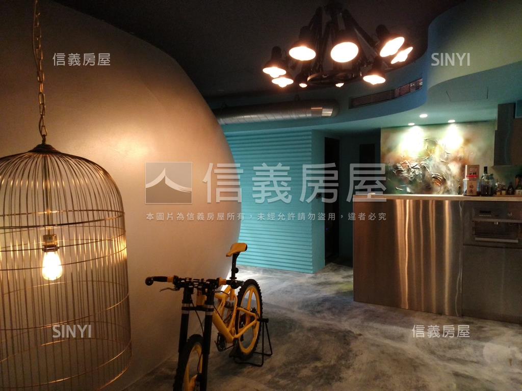 藍天凱悅房屋室內格局與周邊環境