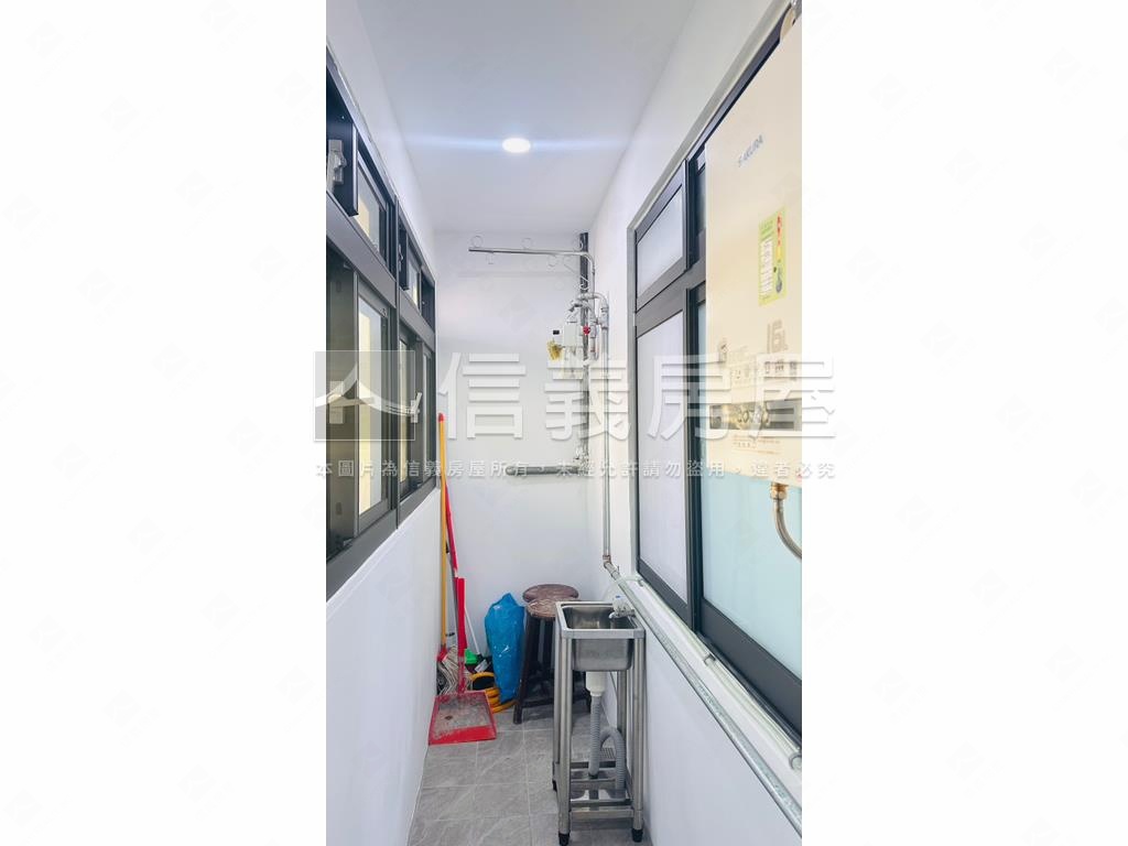 環南精美兩房房屋室內格局與周邊環境