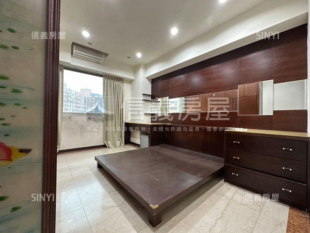 藝文特區稀有高樓景觀釋出房屋室內格局與周邊環境