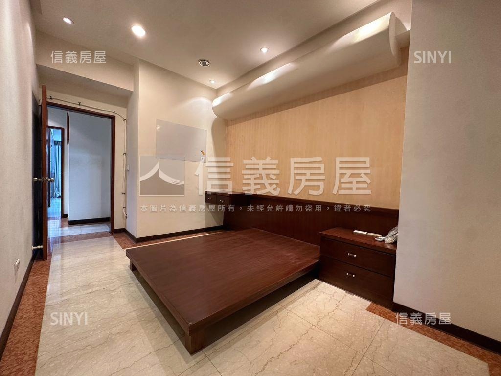 藝文特區稀有高樓景觀釋出房屋室內格局與周邊環境