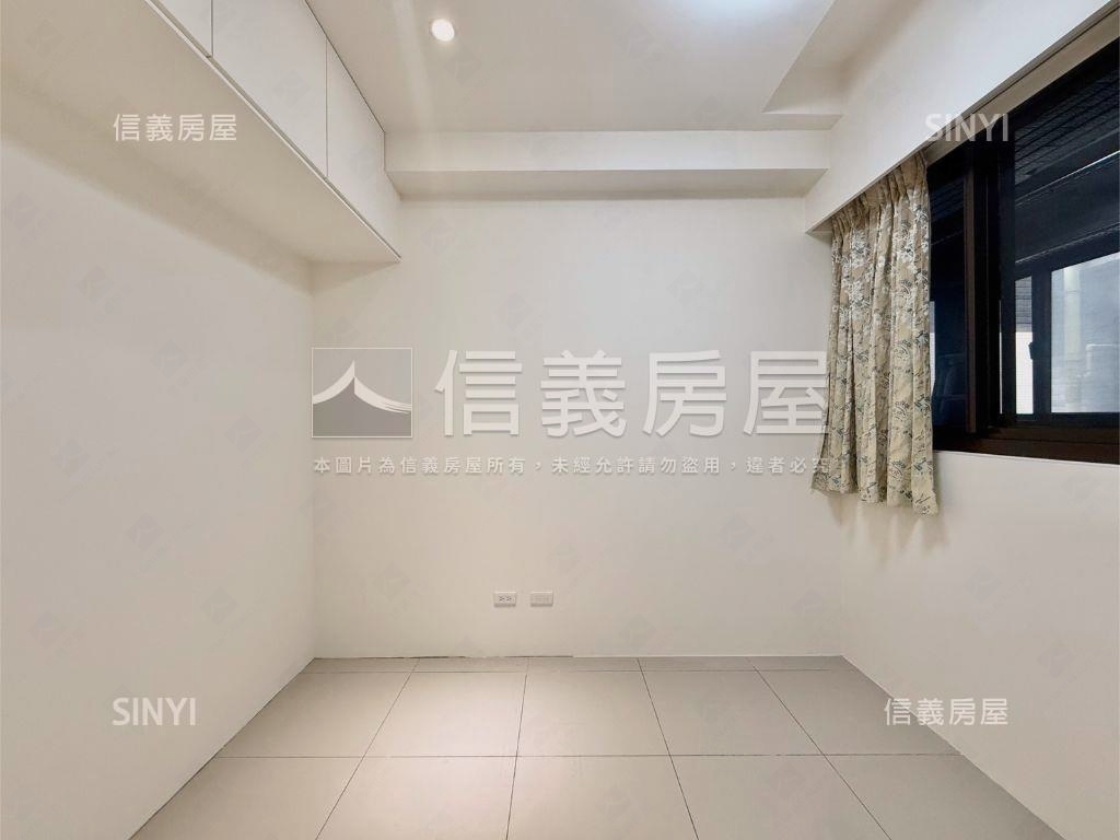 稀有外棟採光三房視野美屋房屋室內格局與周邊環境