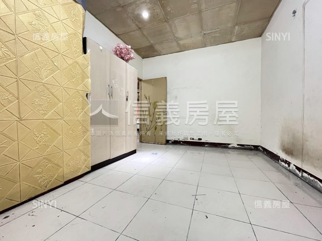 德隆路平房方便停車房屋室內格局與周邊環境