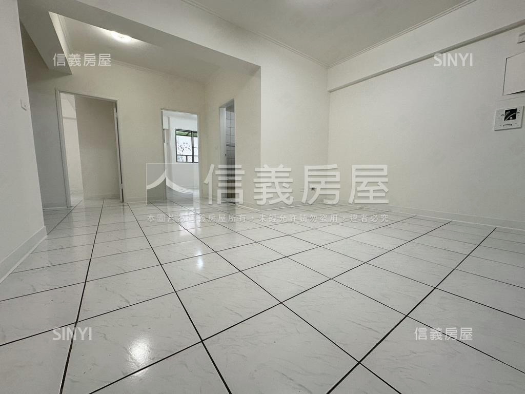 東方巴黎邊間方正三房房屋室內格局與周邊環境