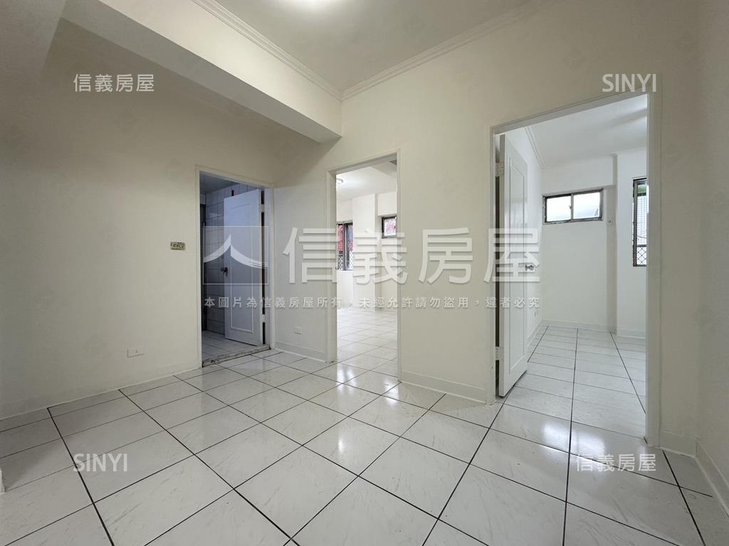 東方巴黎邊間方正三房房屋室內格局與周邊環境