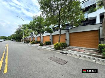 烏日臨路面公園電梯別墅