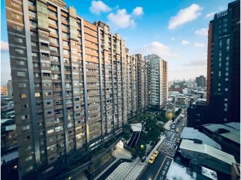 專任⭐捷運公園成家美屋