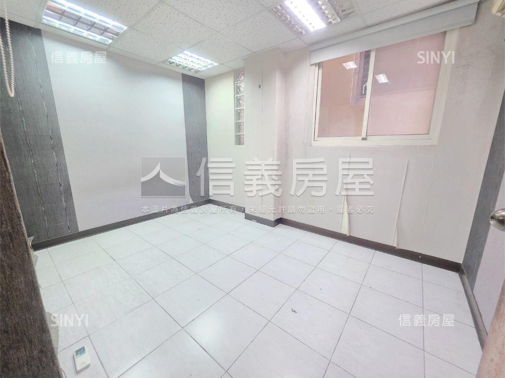 中正吉品三房稀有釋出房屋室內格局與周邊環境