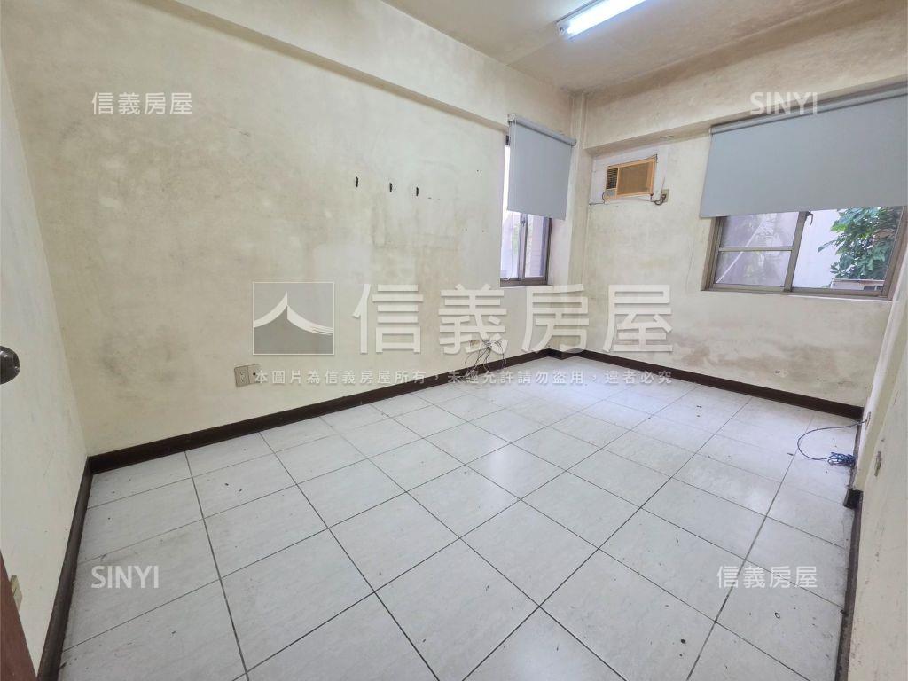 中正吉品三房稀有釋出房屋室內格局與周邊環境