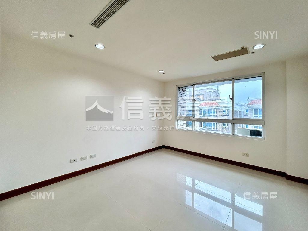 西班牙頂層美景三房車位房屋室內格局與周邊環境