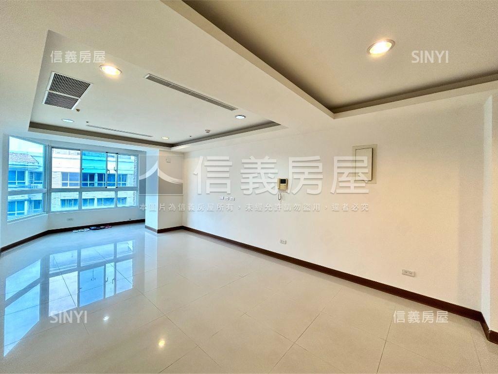 西班牙頂層美景三房車位房屋室內格局與周邊環境