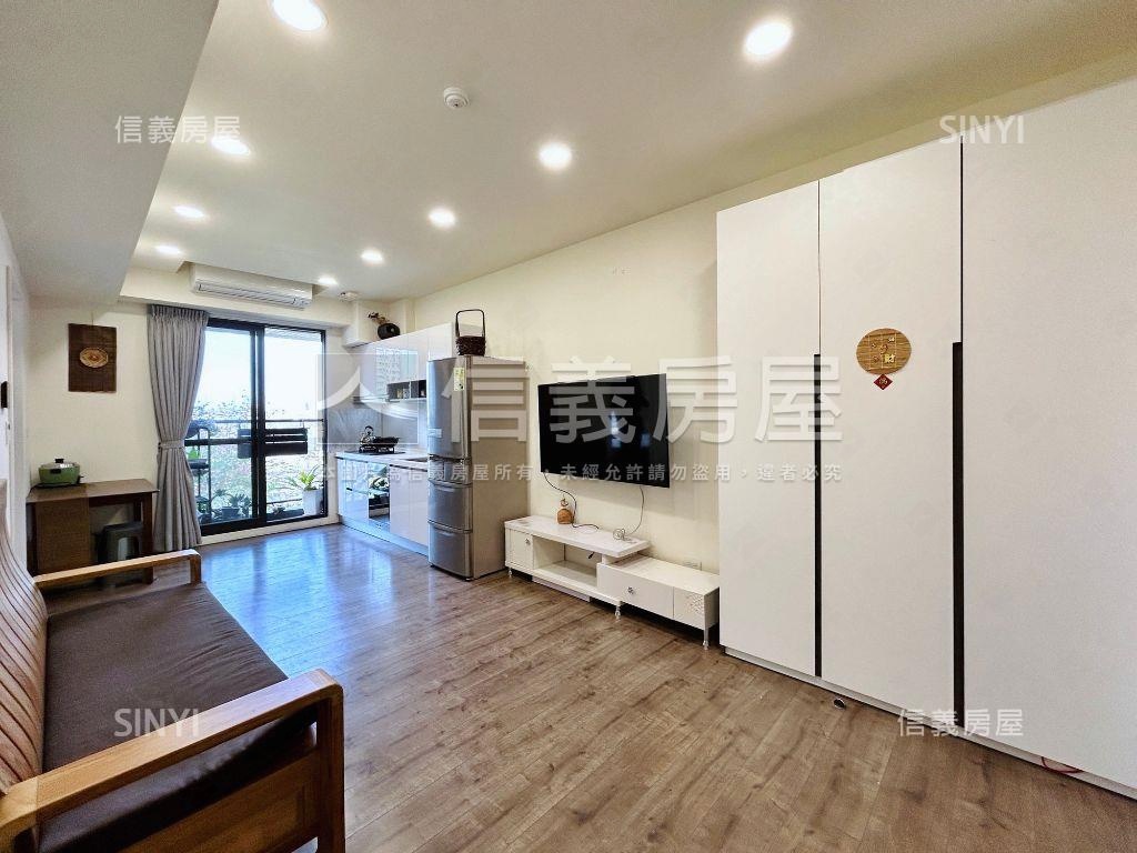 北屯輕屋齡河景兩房車位房屋室內格局與周邊環境