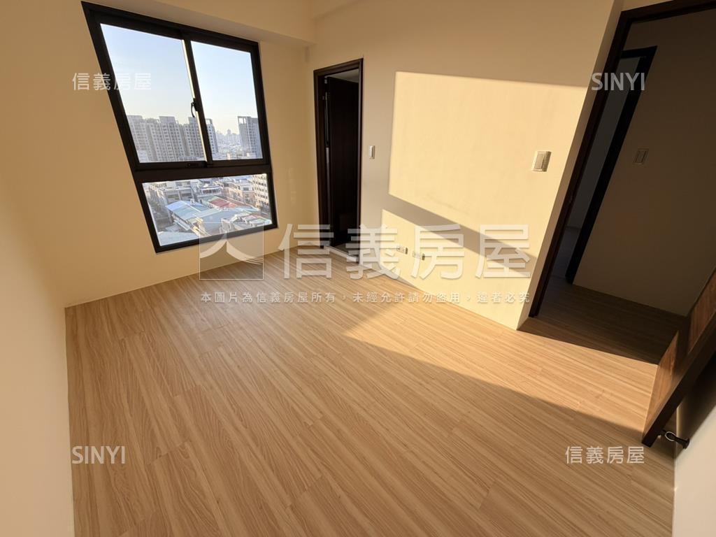 十二淳三房平車Ｄ房屋室內格局與周邊環境