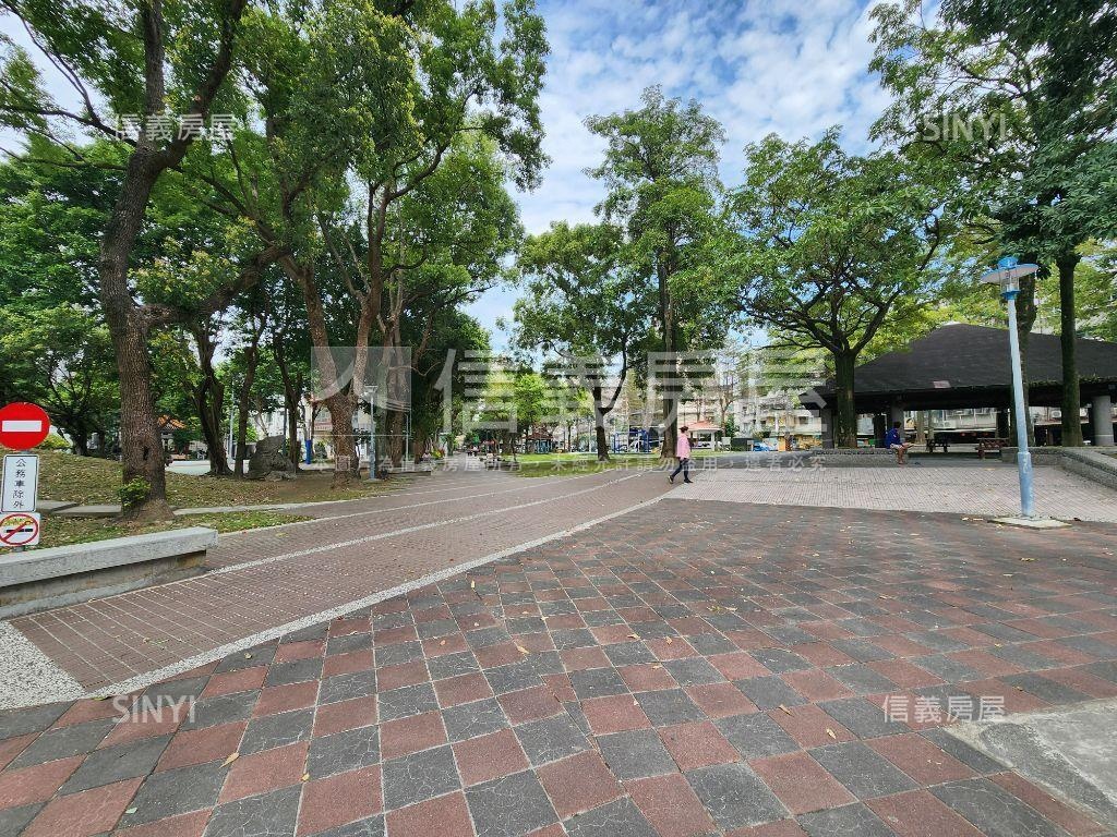 稀有板橋小資收租首選房屋室內格局與周邊環境
