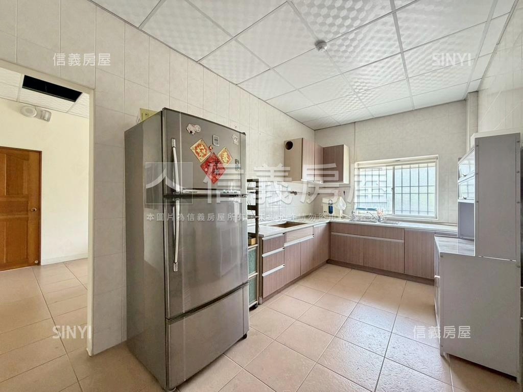 安南急售農地附建物房屋室內格局與周邊環境