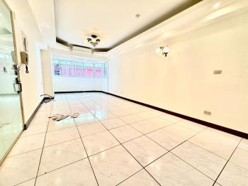 新莊站邊間稀有三房車位