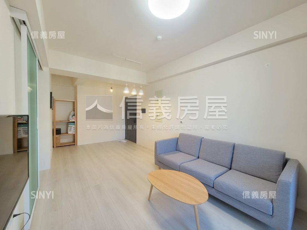 囍洋洋２房車位房屋室內格局與周邊環境