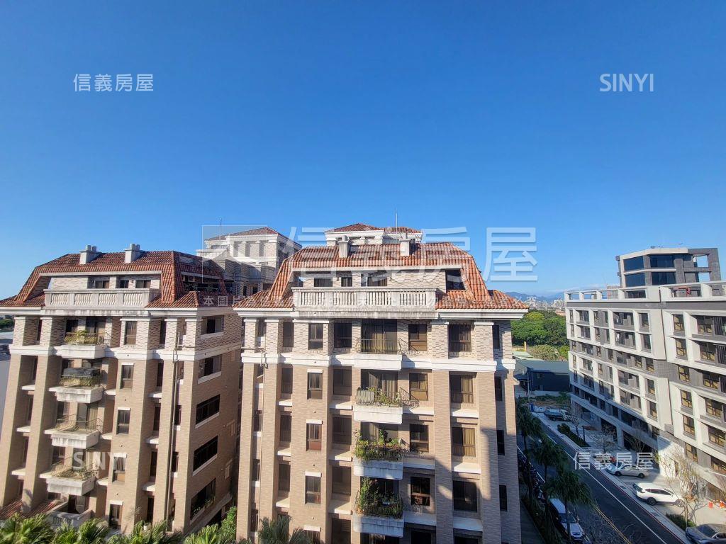 囍洋洋２房車位房屋室內格局與周邊環境