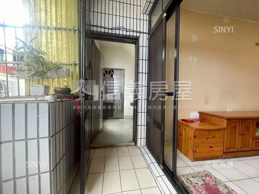 低總價三房雙衛浴開窗美宅房屋室內格局與周邊環境