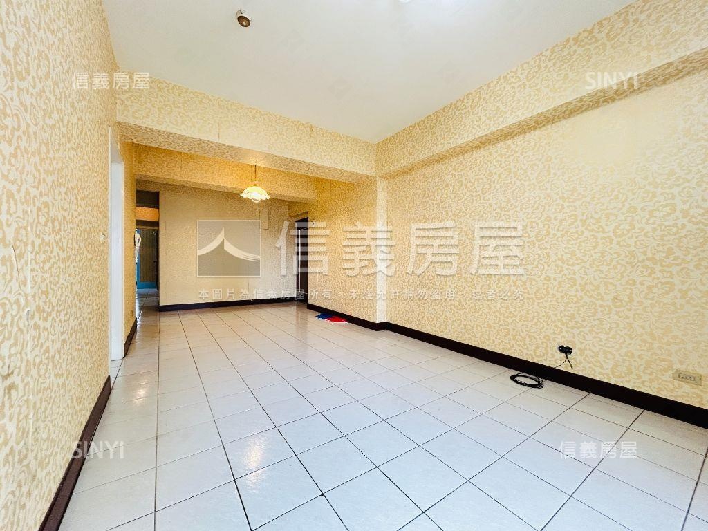 捷運旁交通大樓三房美屋房屋室內格局與周邊環境