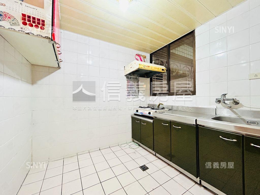 捷運旁交通大樓三房美屋房屋室內格局與周邊環境