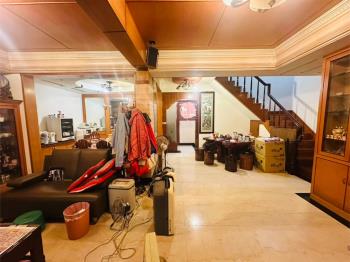 七張捷運三代同堂