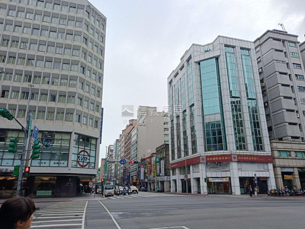 松江南京一層一戶辦公房屋室內格局與周邊環境
