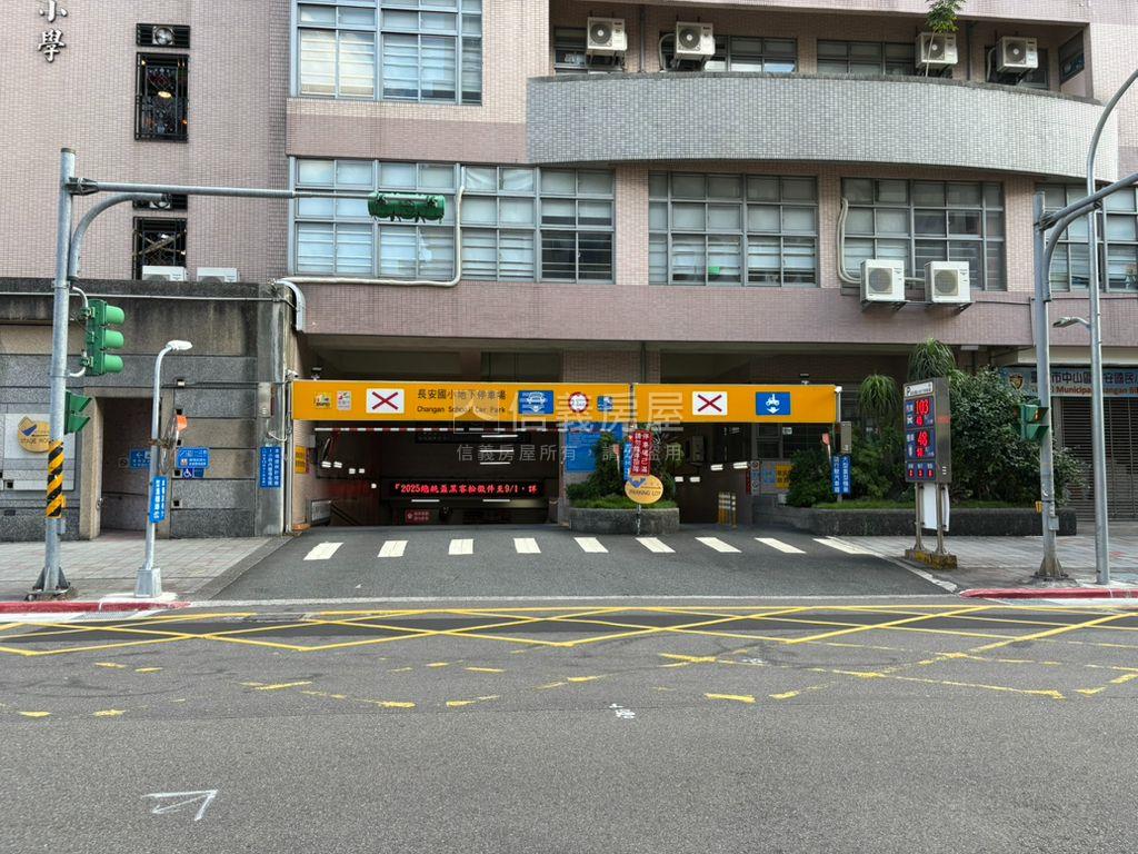 松江南京一層一戶辦公房屋室內格局與周邊環境