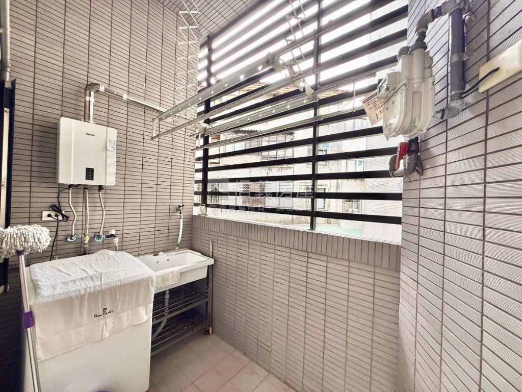 ☆近薇閣美裝質感電梯三房房屋室內格局與周邊環境