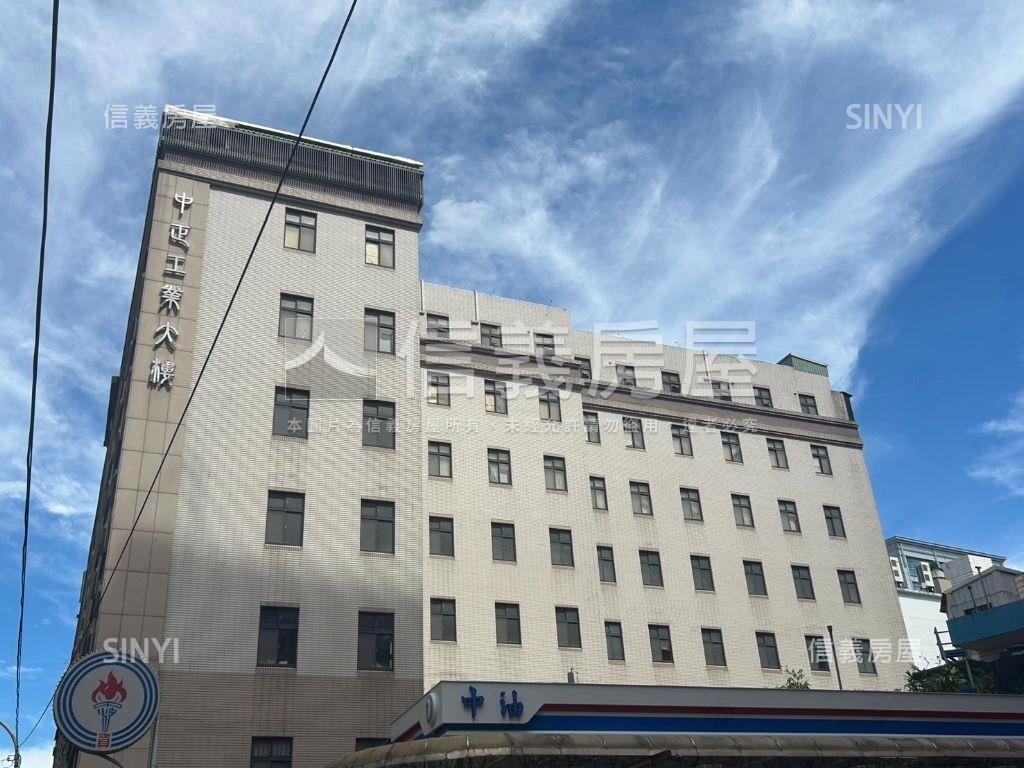 中正路上一樓廠辦房屋室內格局與周邊環境