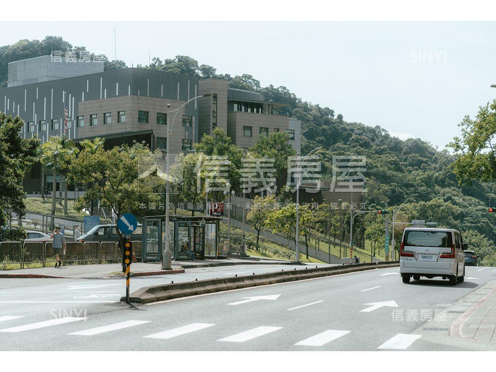 湖心ＡＩＴ２房房屋室內格局與周邊環境