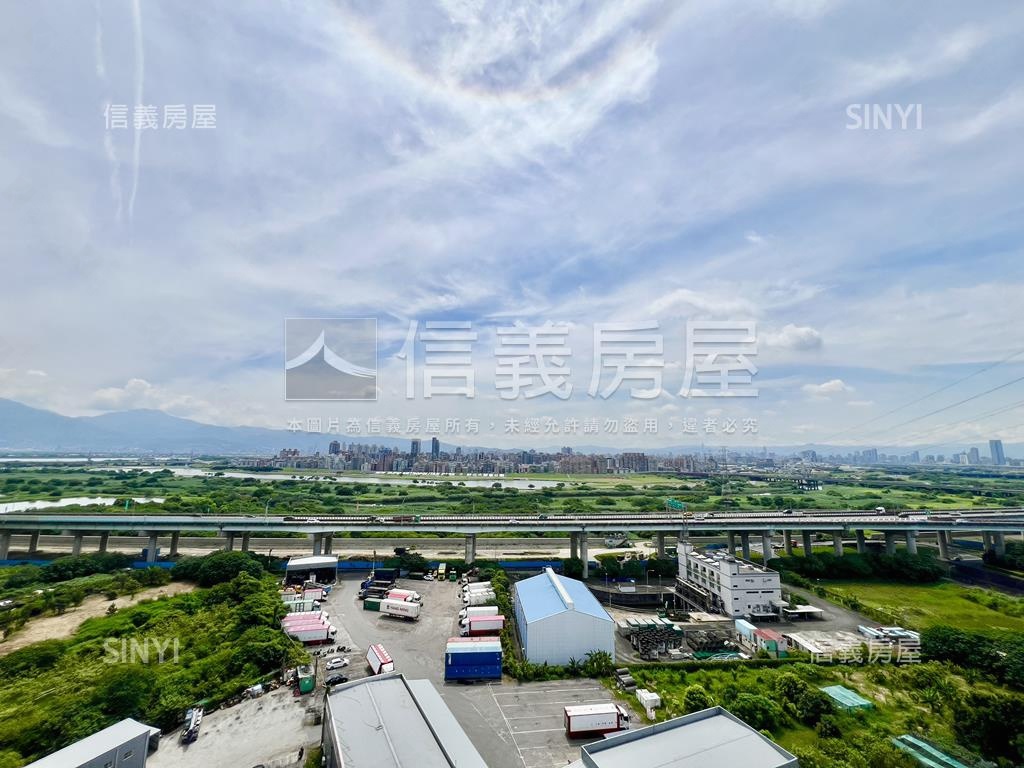 未來之都露臺戶附雙車位房屋室內格局與周邊環境