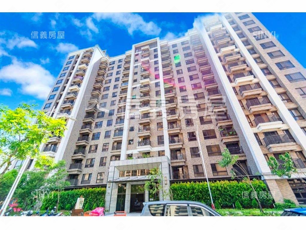 景觀南勢大全聯３房車位房屋室內格局與周邊環境