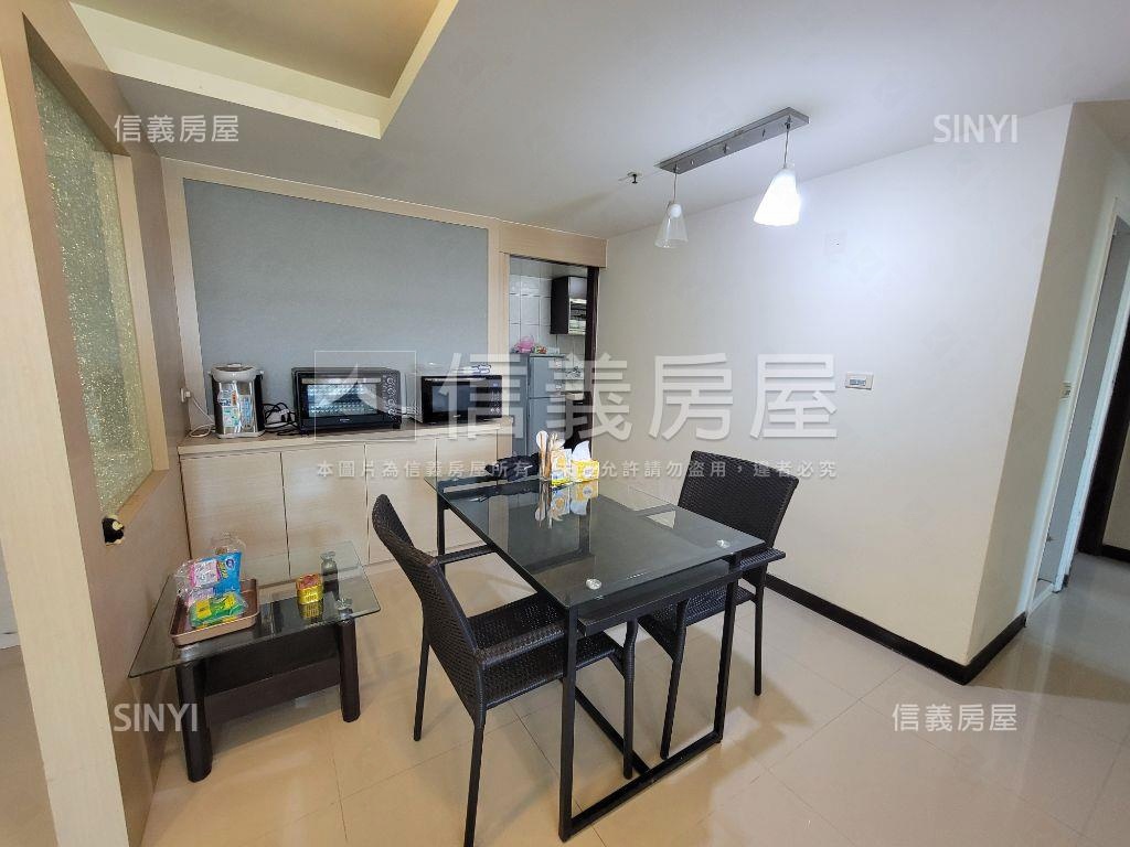 哈佛名門三房車位房屋室內格局與周邊環境