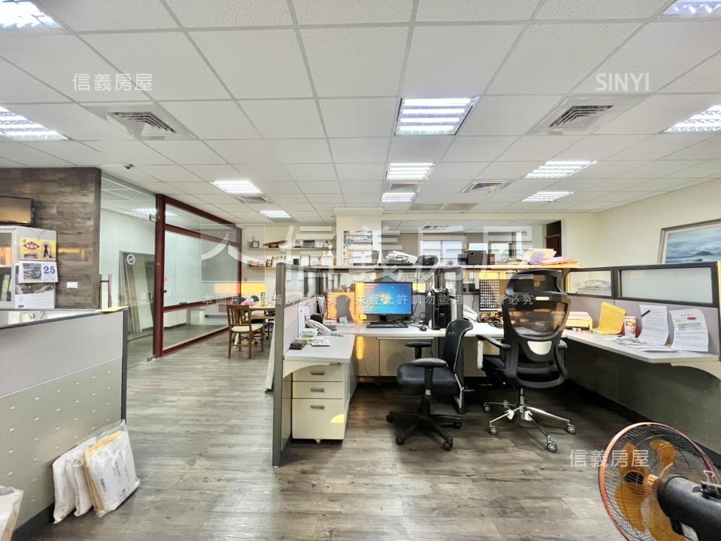 未來雙子星河景捷運純辦房屋室內格局與周邊環境