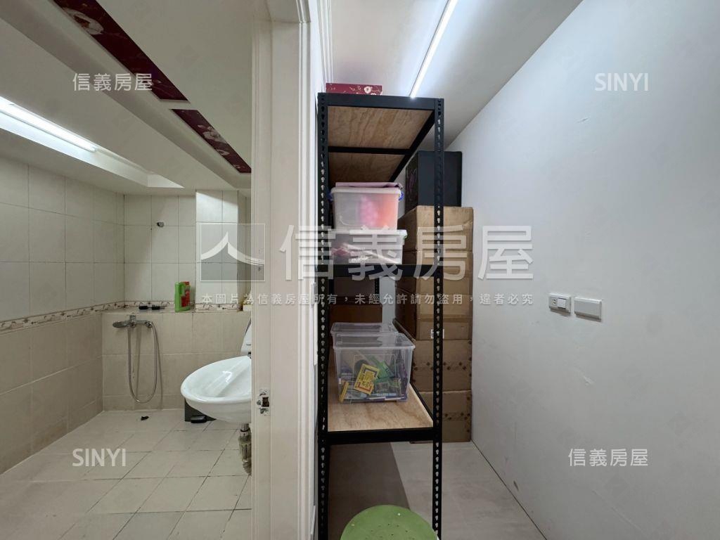 龍門國館捷運庭院三房一樓房屋室內格局與周邊環境