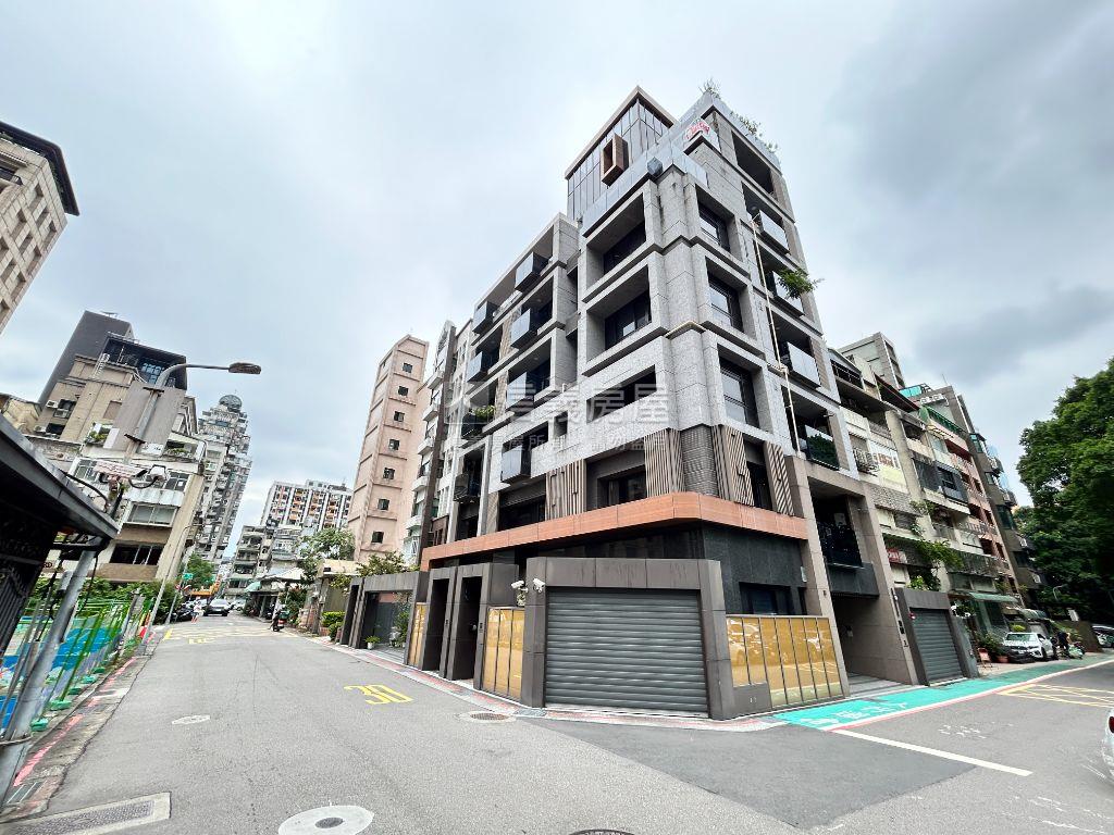 敦南樹海景觀極品捷運高樓房屋室內格局與周邊環境