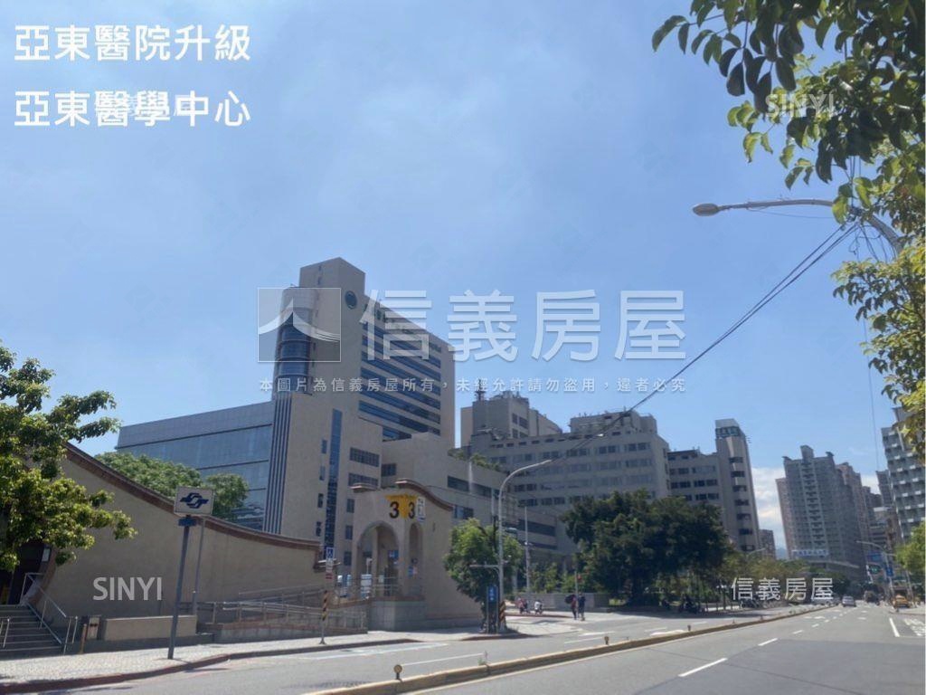 稀有落地窗美景壯闊兩房車房屋室內格局與周邊環境