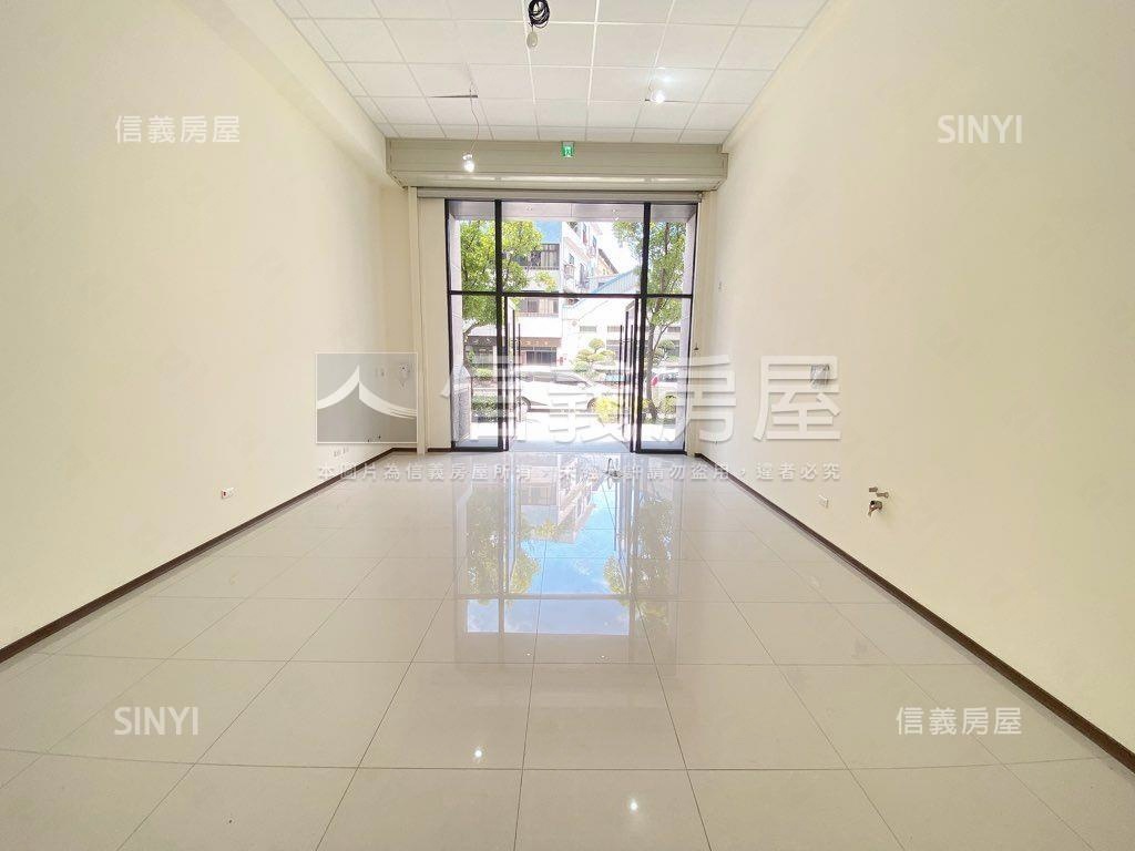 極品全新精武東路熱鬧店面房屋室內格局與周邊環境