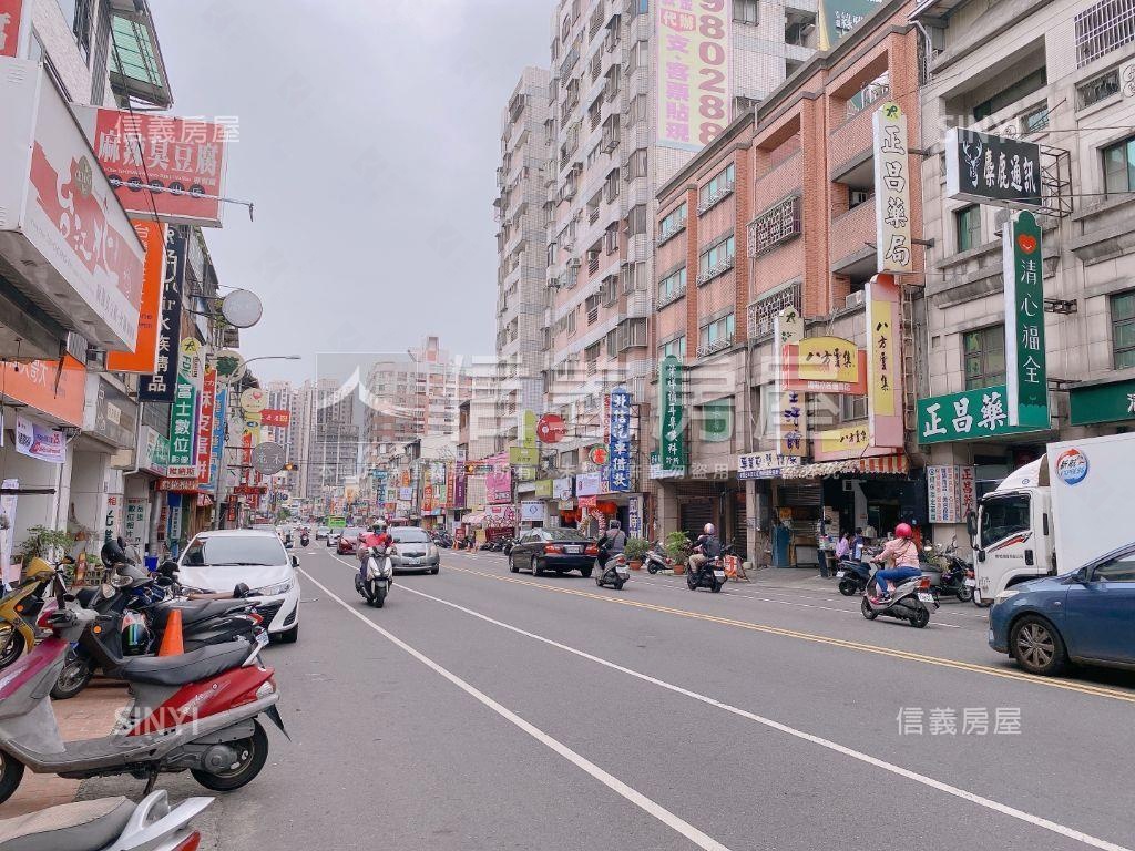 極品全新精武東路熱鬧店面房屋室內格局與周邊環境