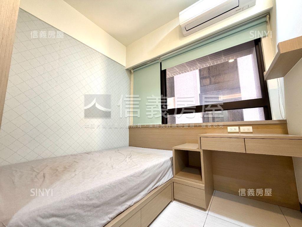 新悅城亮麗３房平車房屋室內格局與周邊環境