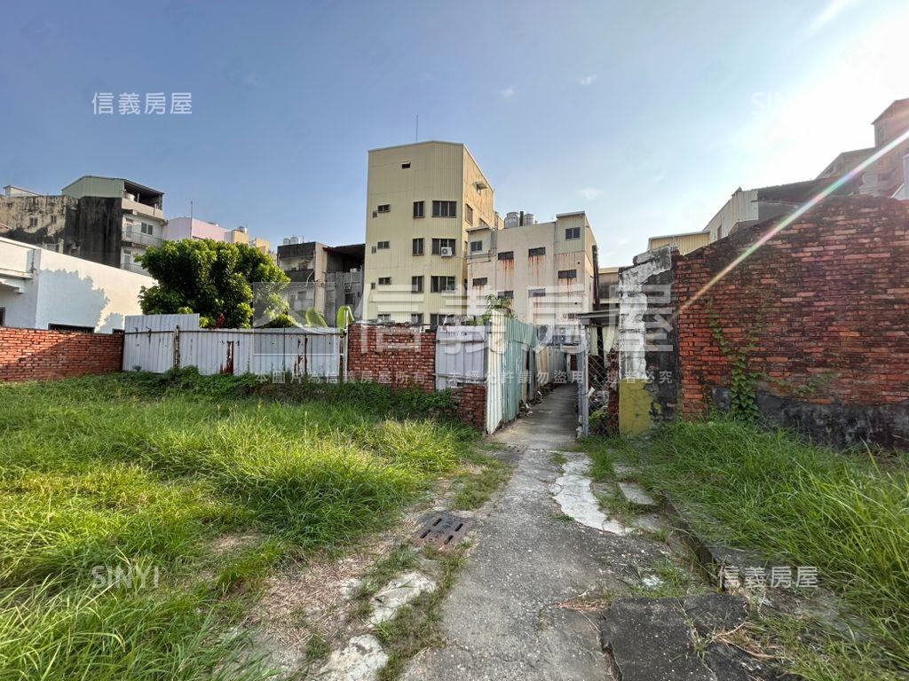 鳳山潛力增值土地Ｃ房屋室內格局與周邊環境