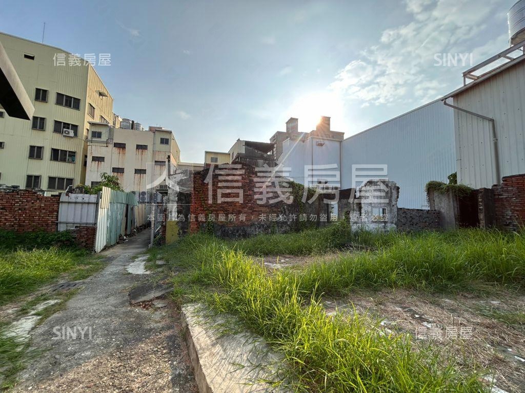 鳳山潛力增值土地Ｃ房屋室內格局與周邊環境