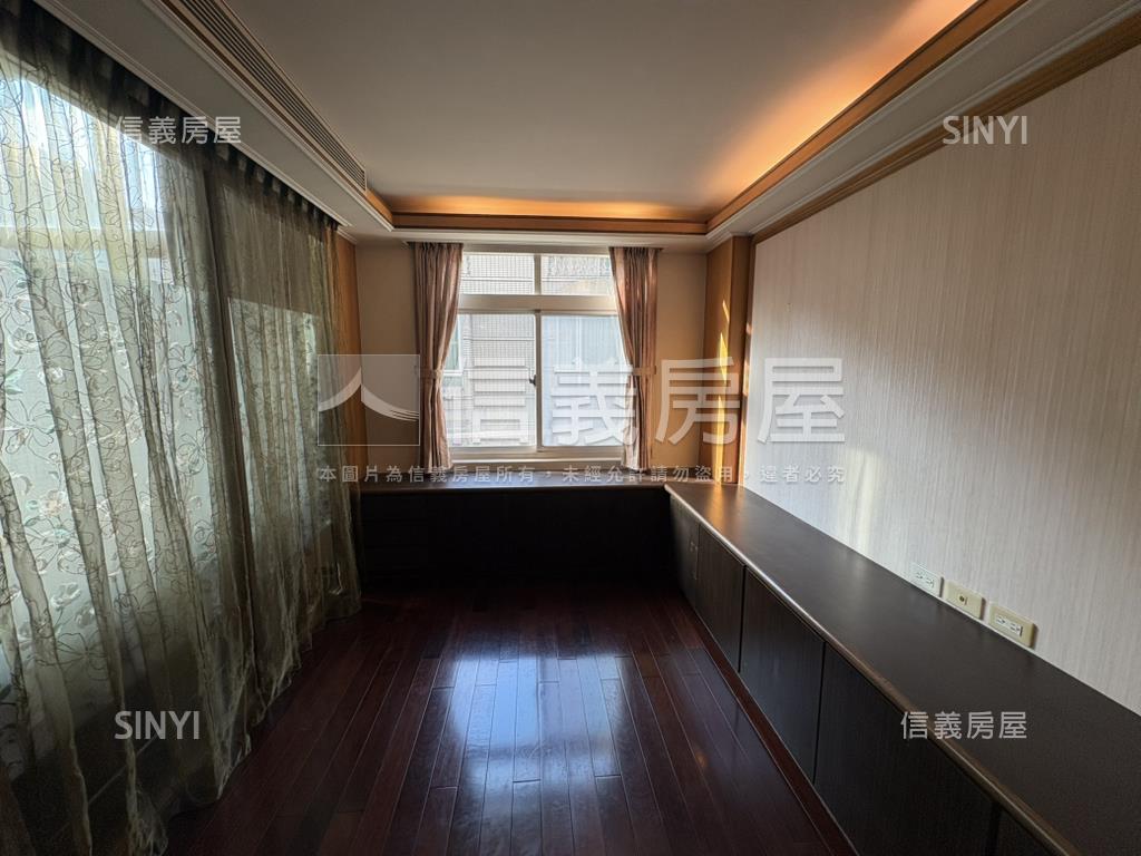 藝文樓中樓✨百川地中海房屋室內格局與周邊環境